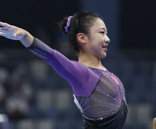 网传《万物契约》大裁员，叠纸辟谣：有调整、游戏转单机